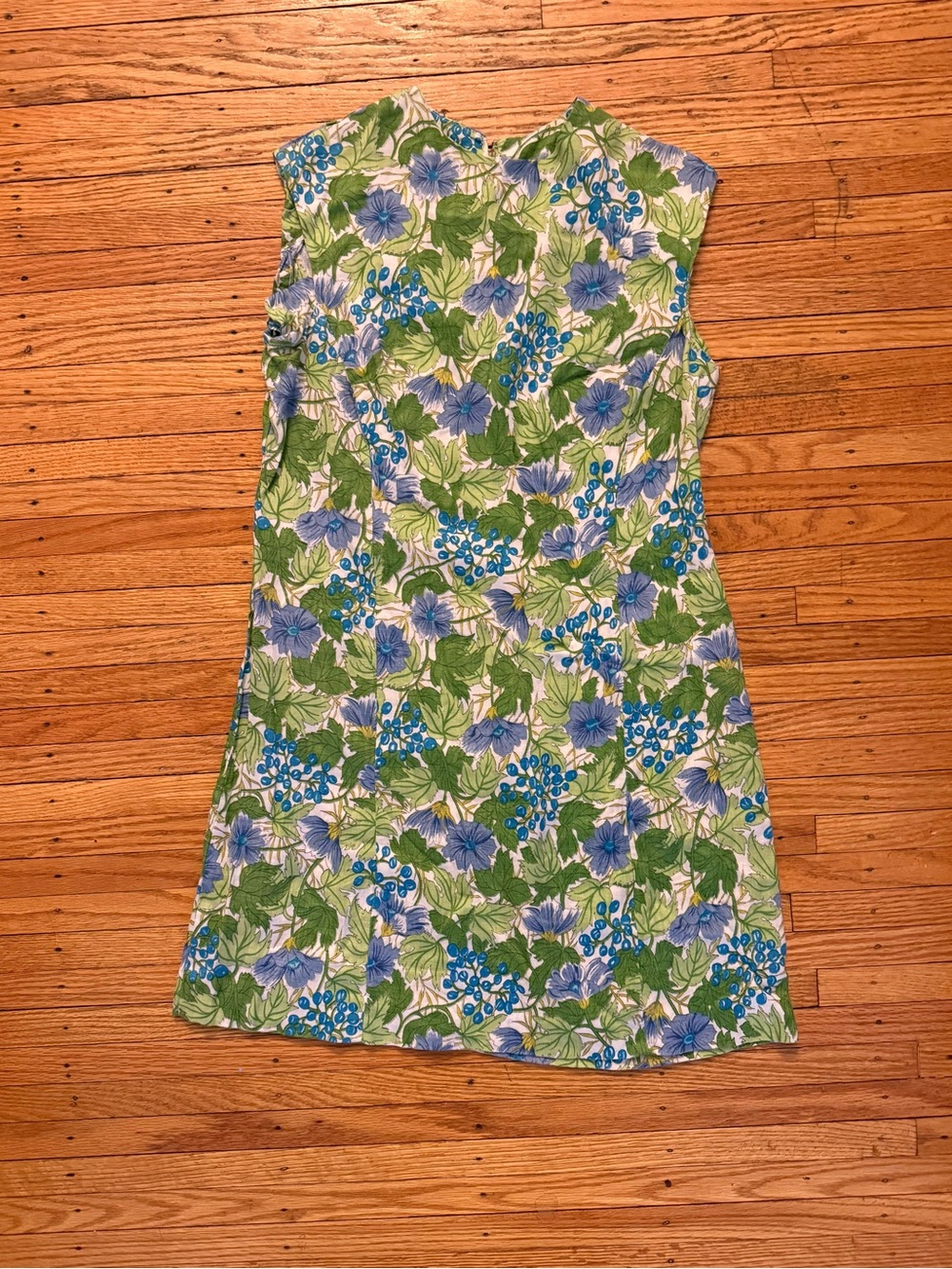 Vintage 60s Floral Sleeveless Mini Dress in Blue & Green